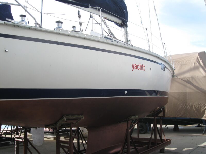 1995 Hunter 35.5