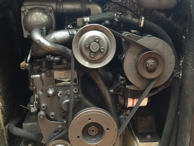 1995 Hunter 35.5