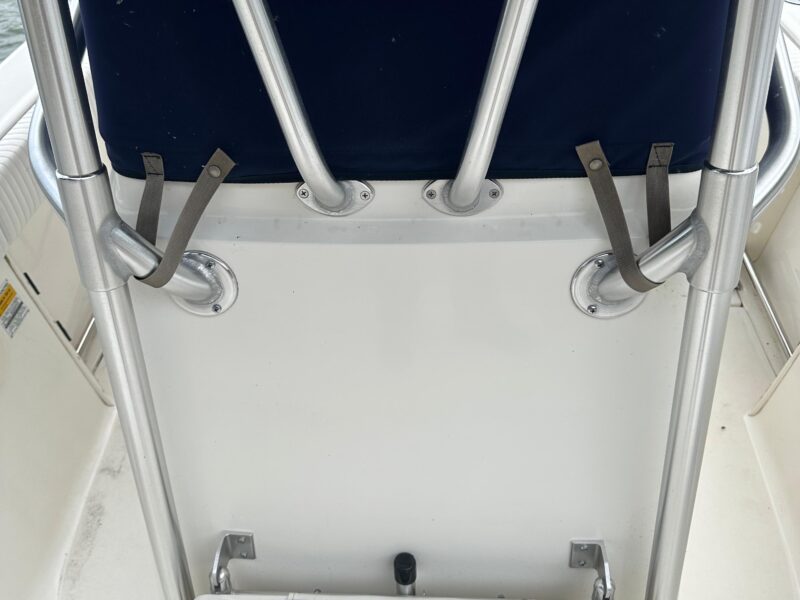 2000 Boston Whaler 23 Outrage