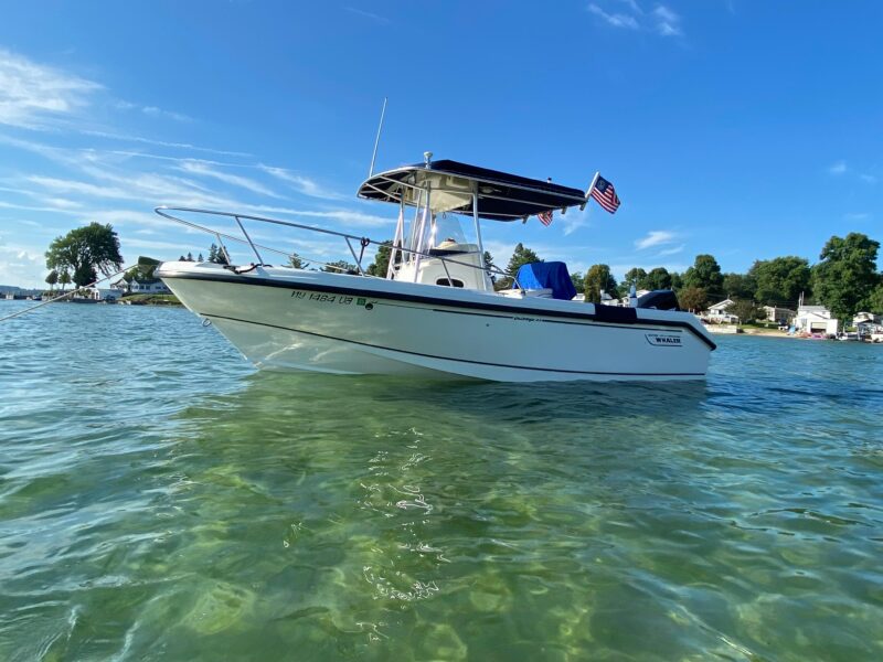 2000 Boston Whaler 23 Outrage