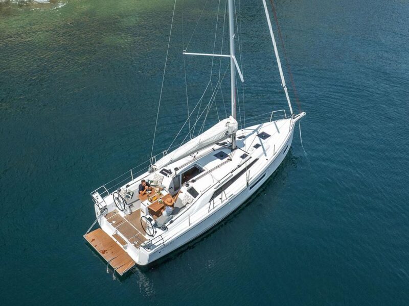 2026 Beneteau Oceanis 37.1