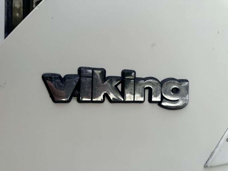 1987 Viking Boats 44 Motor Yacht