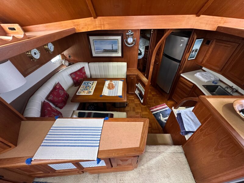 1987 Viking Boats 44 Motor Yacht