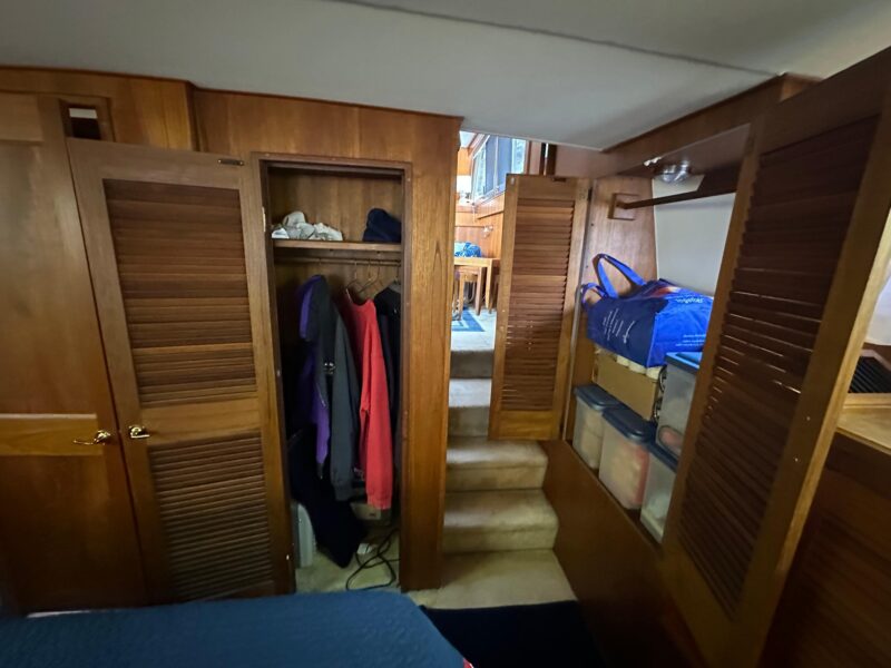 1987 Viking Boats 44 Motor Yacht