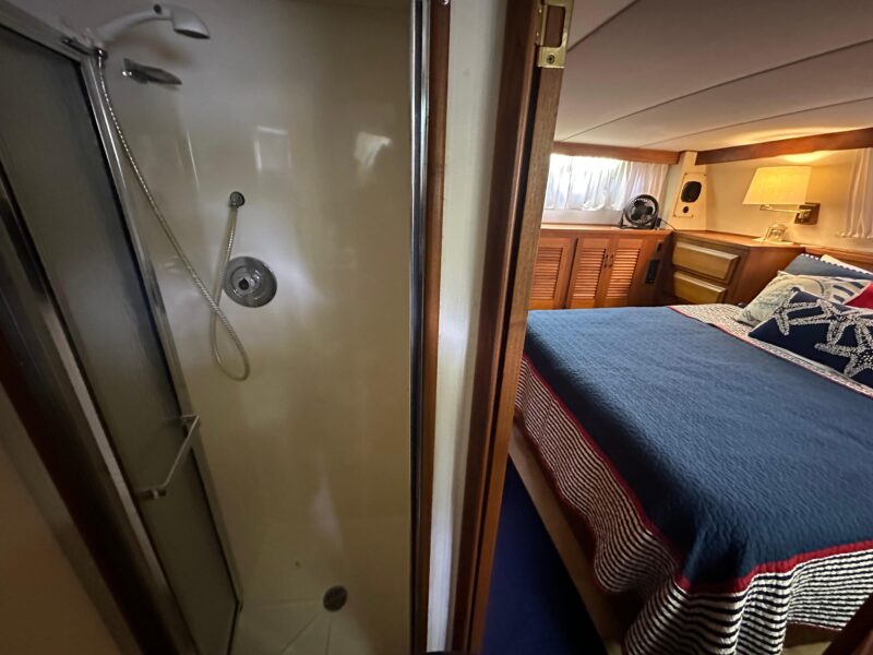 1987 Viking Boats 44 Motor Yacht