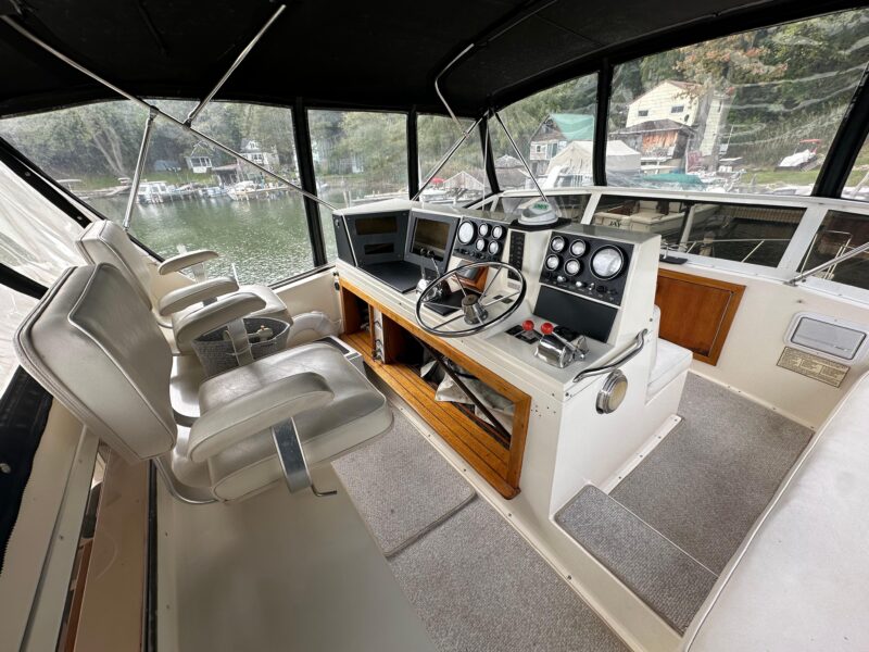 1987 Viking Boats 44 Motor Yacht