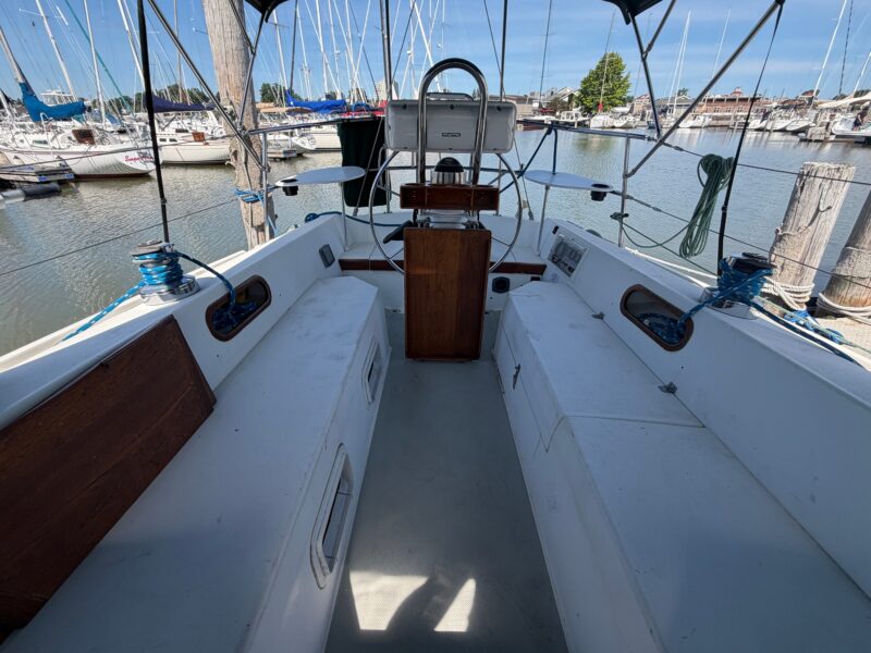 1987 Catalina 34