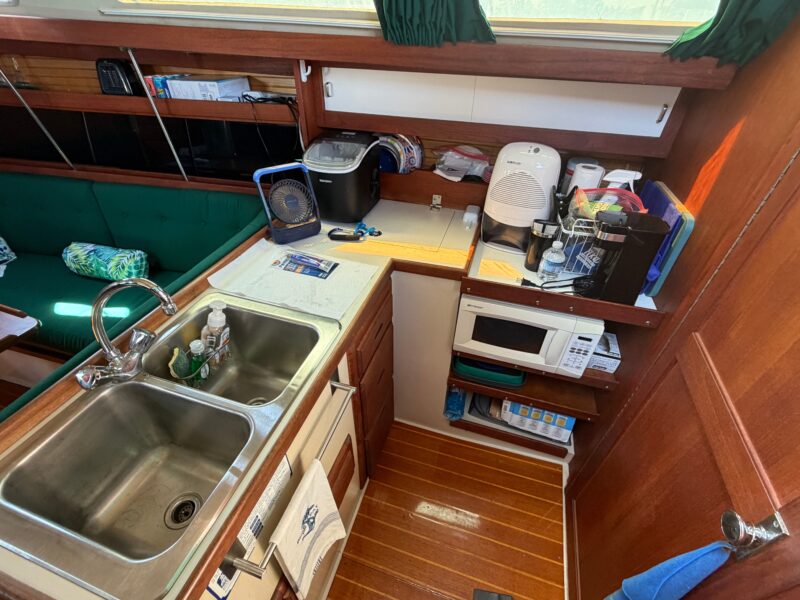 1987 Catalina 34