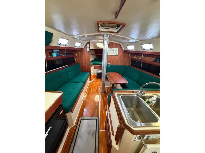 1987 Catalina 34