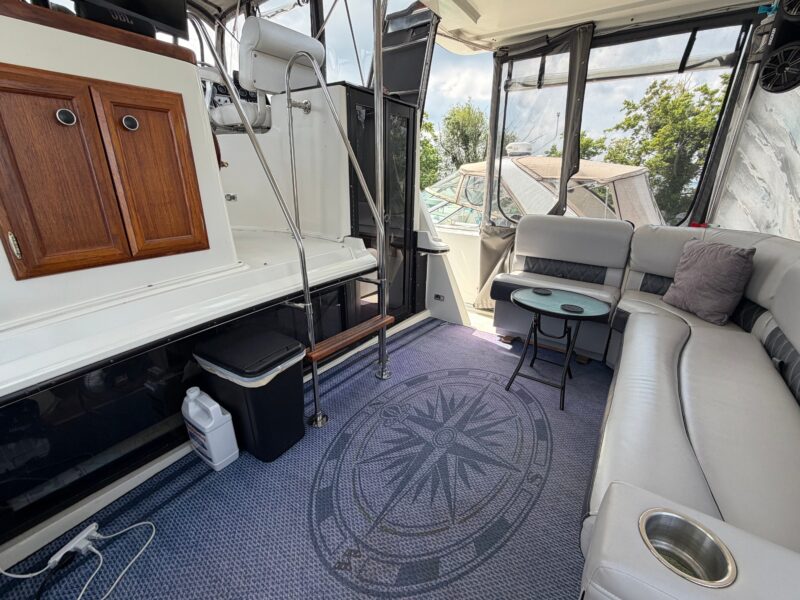 1989 Carver 3607 Aft Cabin Motor Yacht