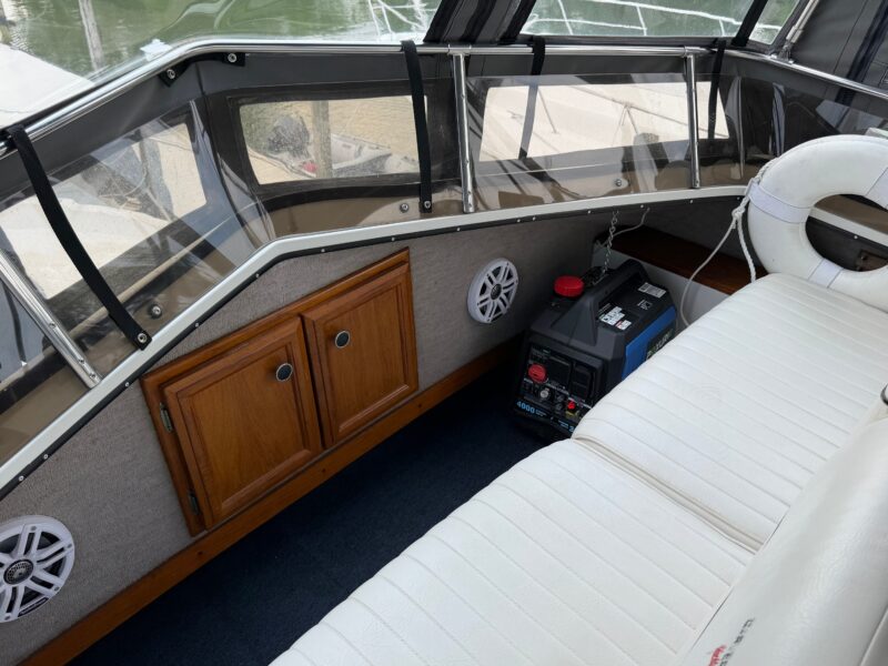 1989 Carver 3607 Aft Cabin Motor Yacht