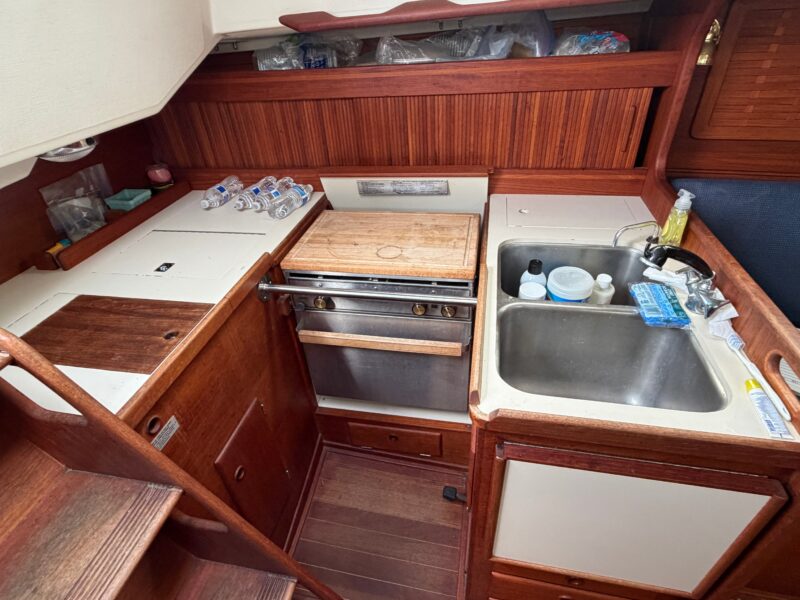 1990 Sabre 34 MK II