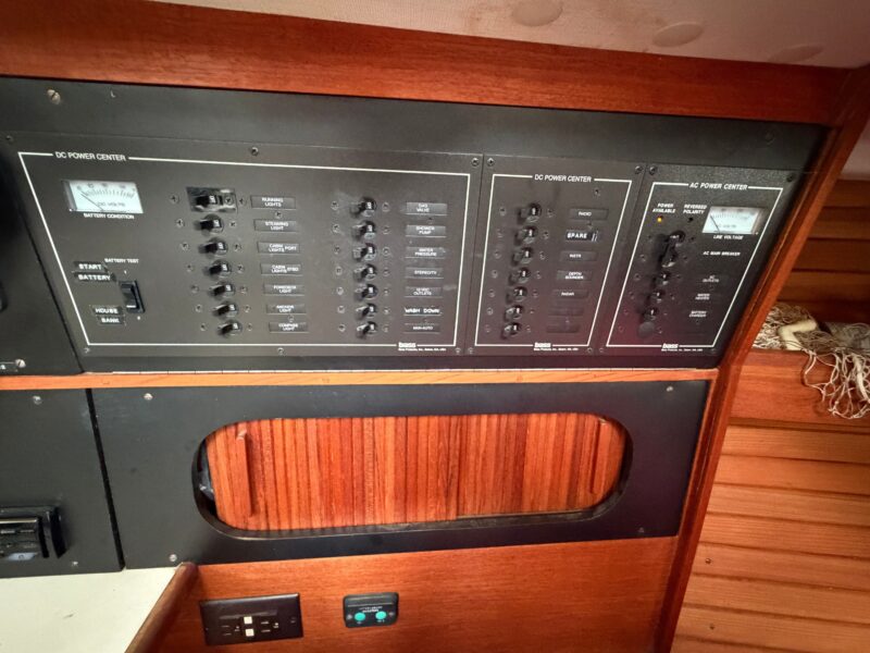 1990 Sabre 34 MK II