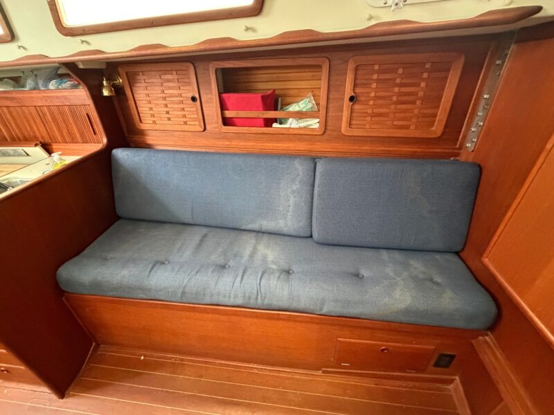 1990 Sabre 34 MK II