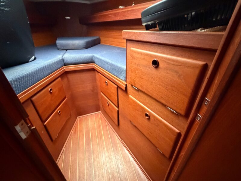 1990 Sabre 34 MK II