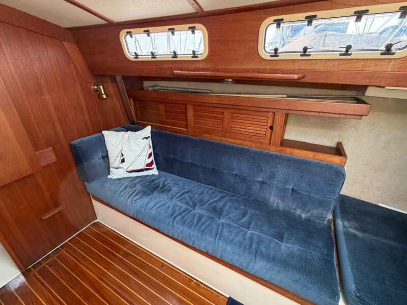 1991 Tartan 28 Piper