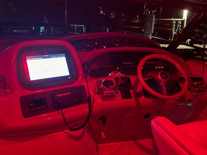 2000 Sea Ray 380 Sundancer