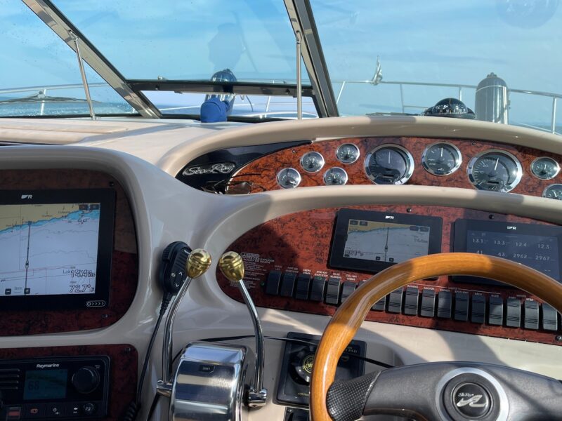 2000 Sea Ray 380 Sundancer