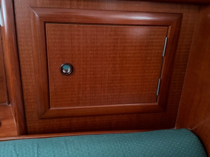 2001 Beneteau 331