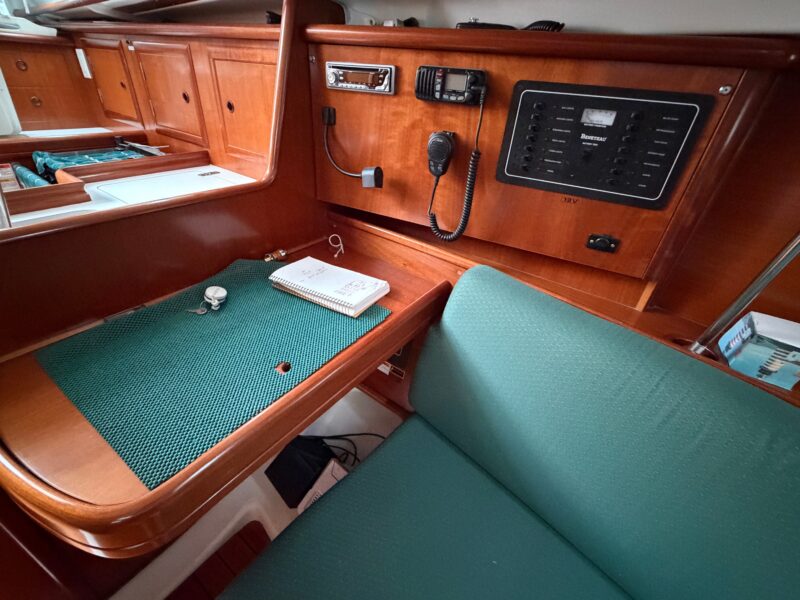 2001 Beneteau 331