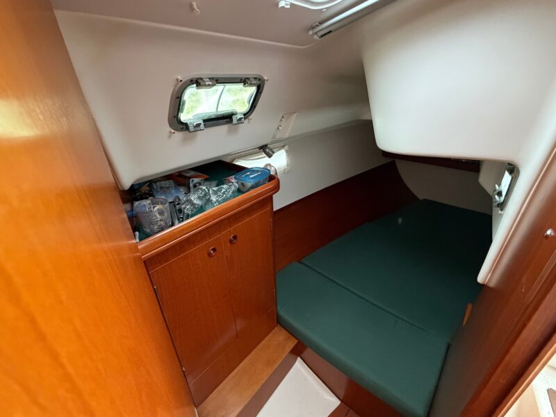 2001 Beneteau 331