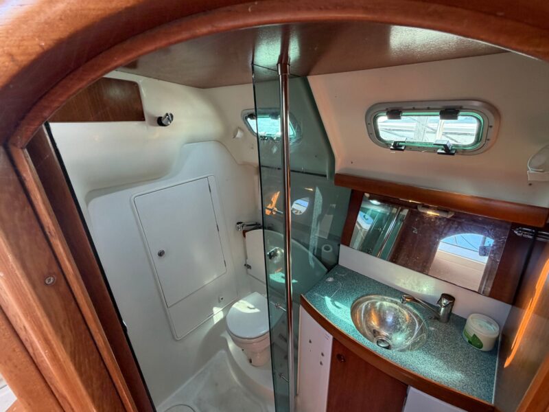 2003 Jeanneau Sun Fast 37
