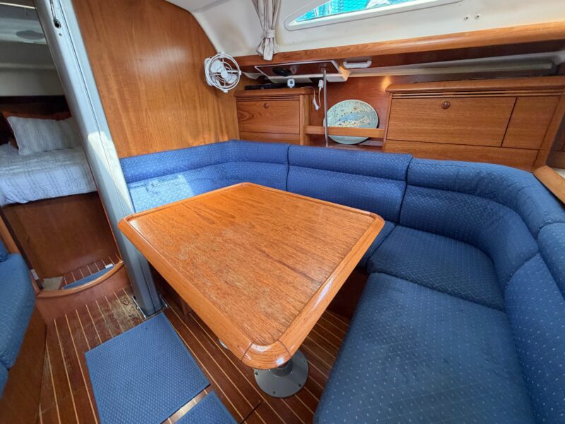 2003 Jeanneau Sun Fast 37