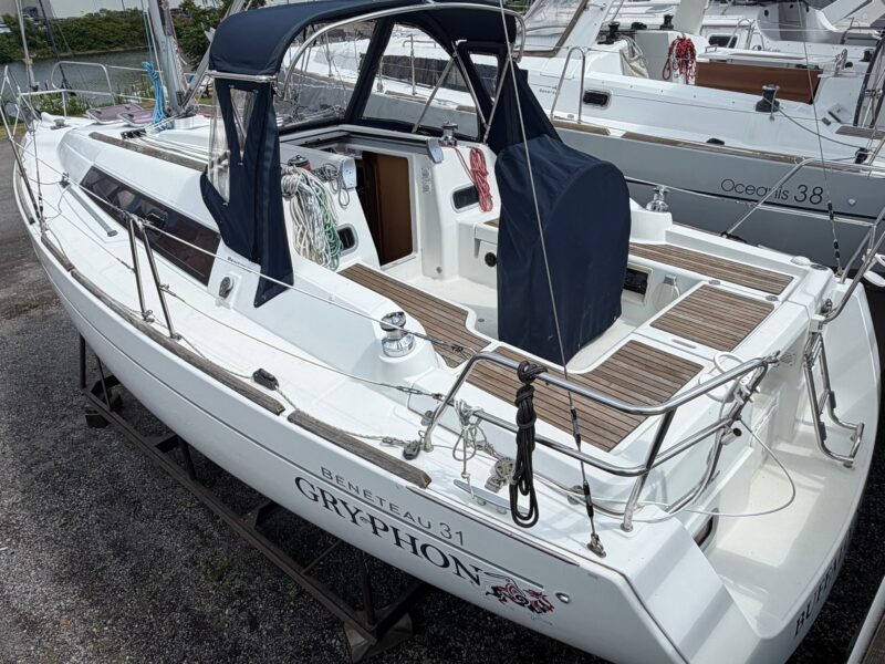 2009 Beneteau Oceanis 31