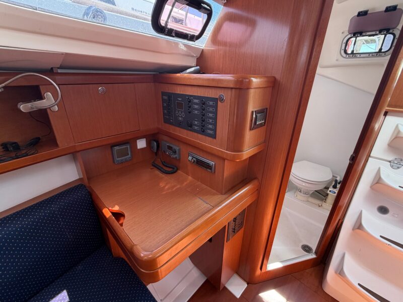 2009 Beneteau Oceanis 31