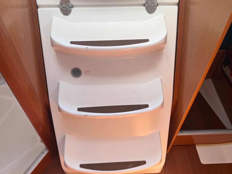 2009 Beneteau Oceanis 31