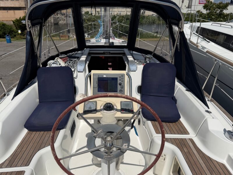 2009 Beneteau Oceanis 31