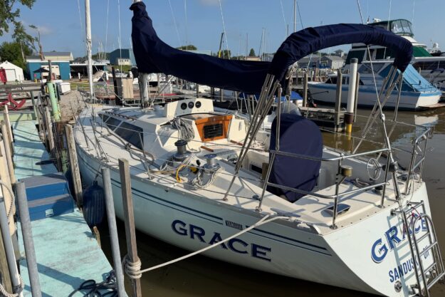 1981 Yamaha 36 sailboat named “Grace” docked at a marina.