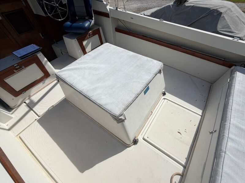 1986 Limestone 24 Runabout