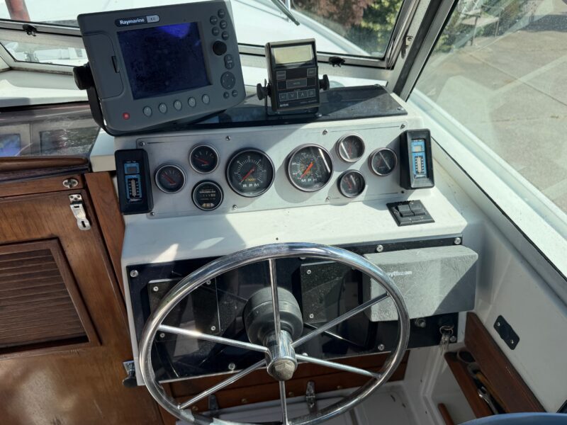 1986 Limestone 24 Runabout