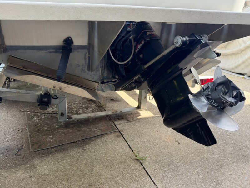 1986 Limestone 24 Runabout
