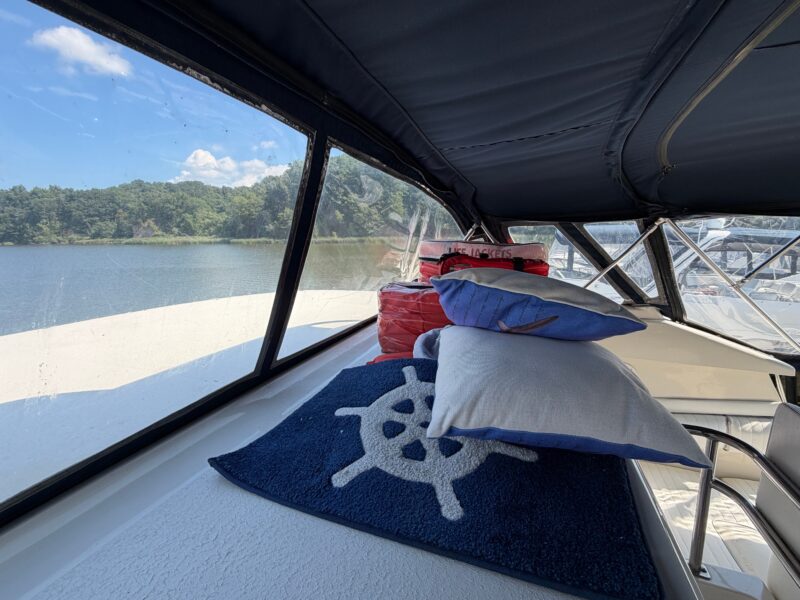 1990 Silverton 41 Aft Cabin