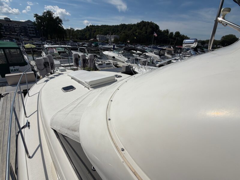 1990 Silverton 41 Aft Cabin