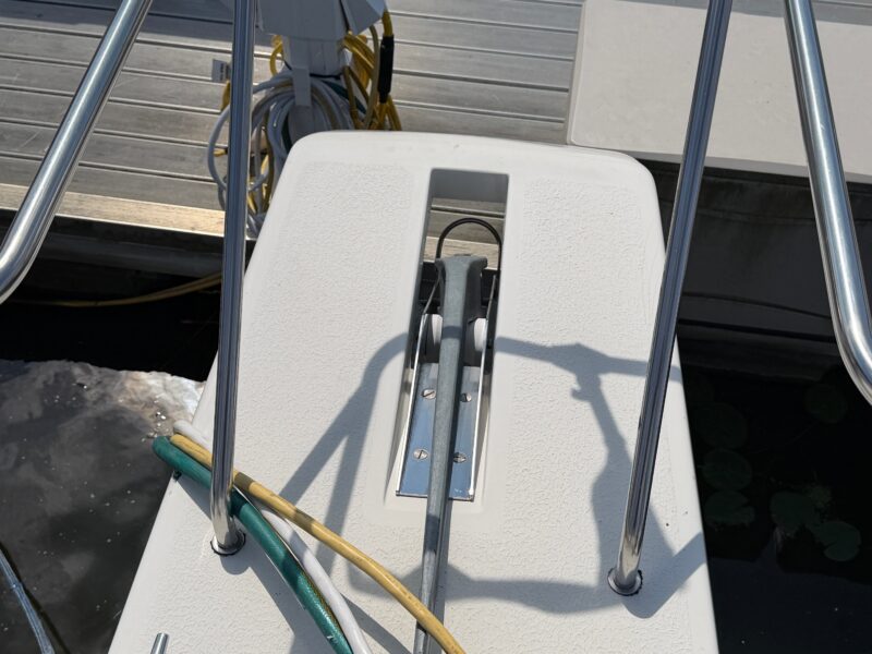 1990 Silverton 41 Aft Cabin