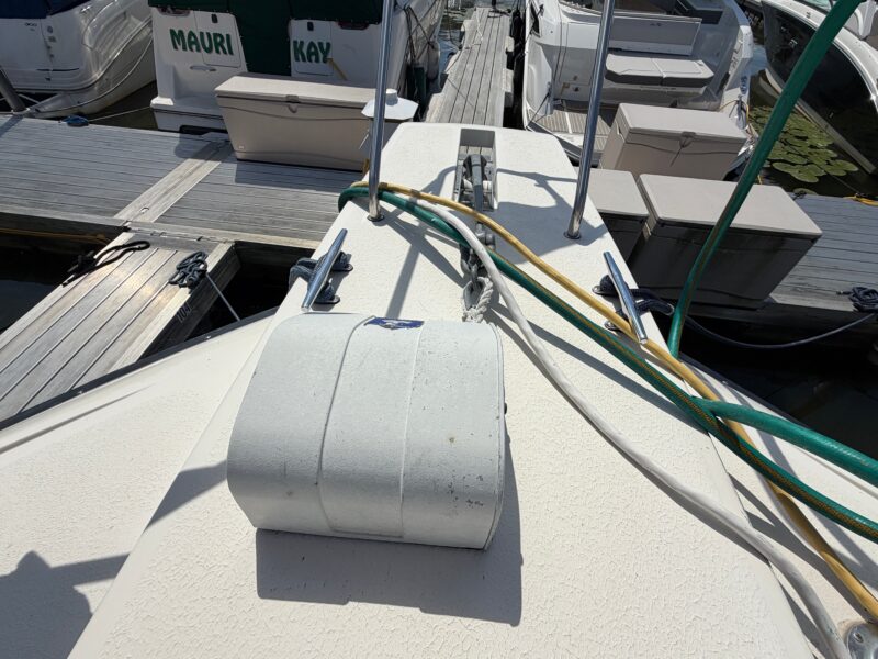 1990 Silverton 41 Aft Cabin