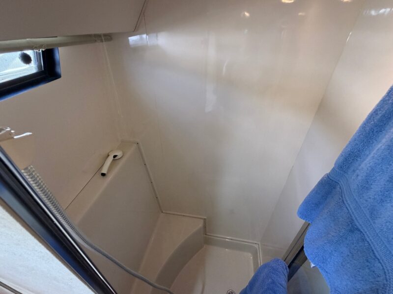 1990 Silverton 41 Aft Cabin