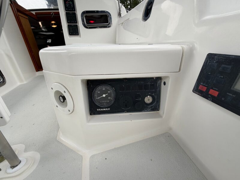 1995 Freedom 35