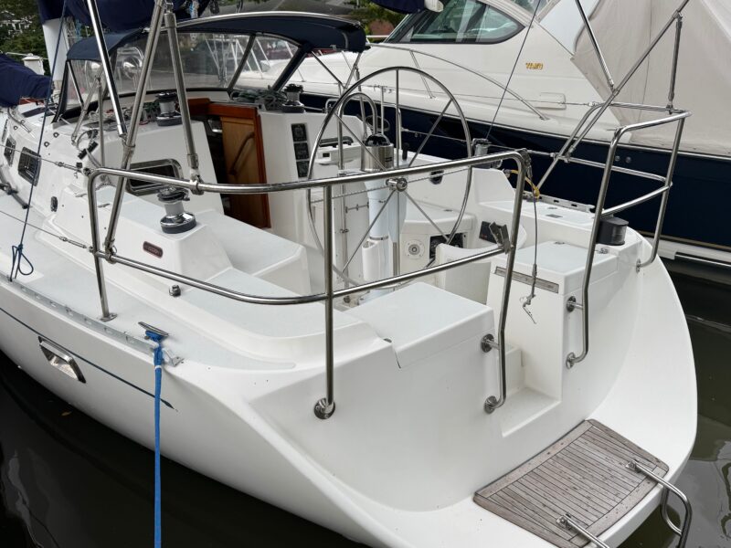 1995 Freedom 35