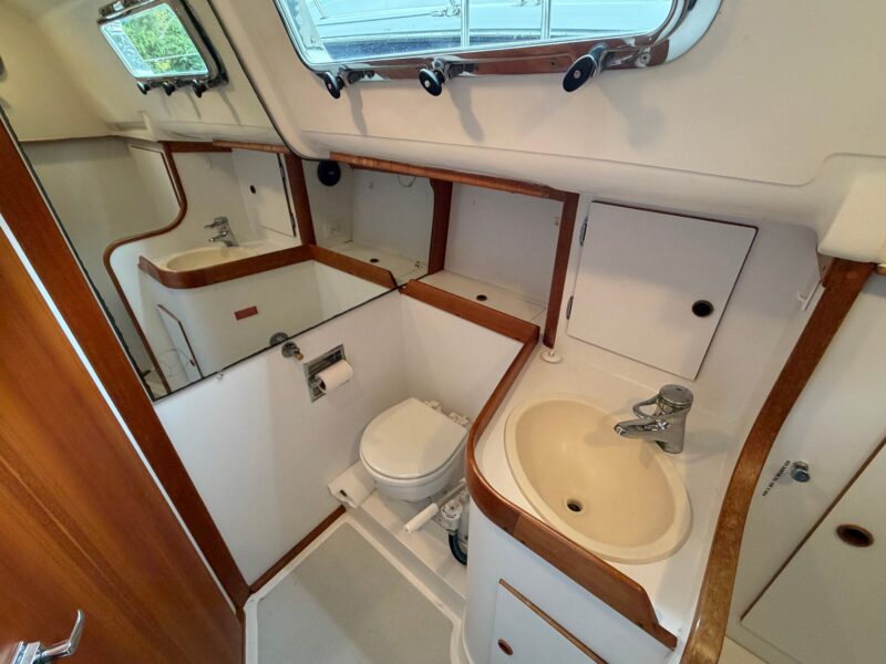 1995 Freedom 35