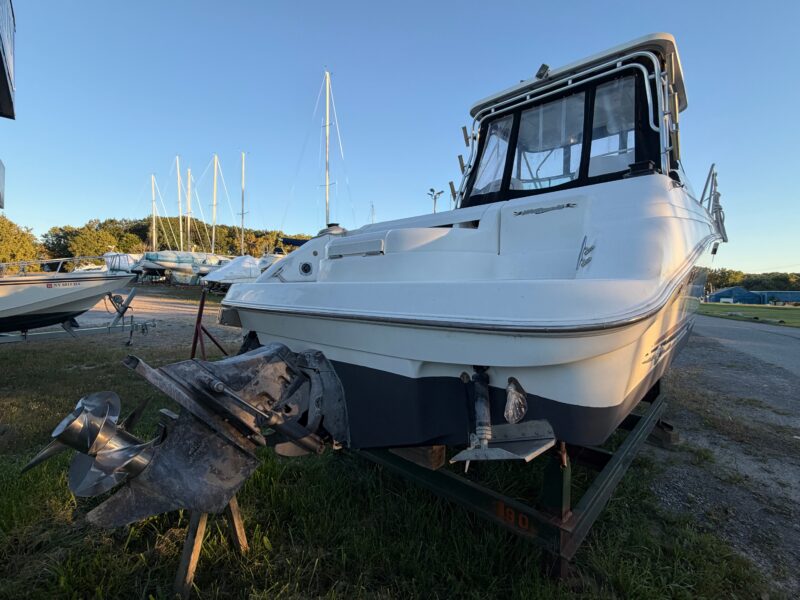 2001 Wellcraft 270 Coastal I/O