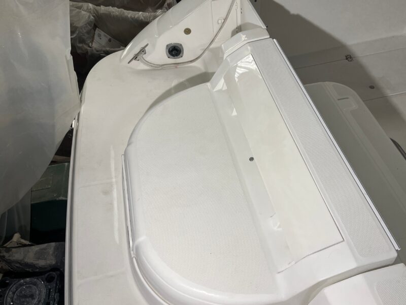 2001 Wellcraft 270 Coastal I/O
