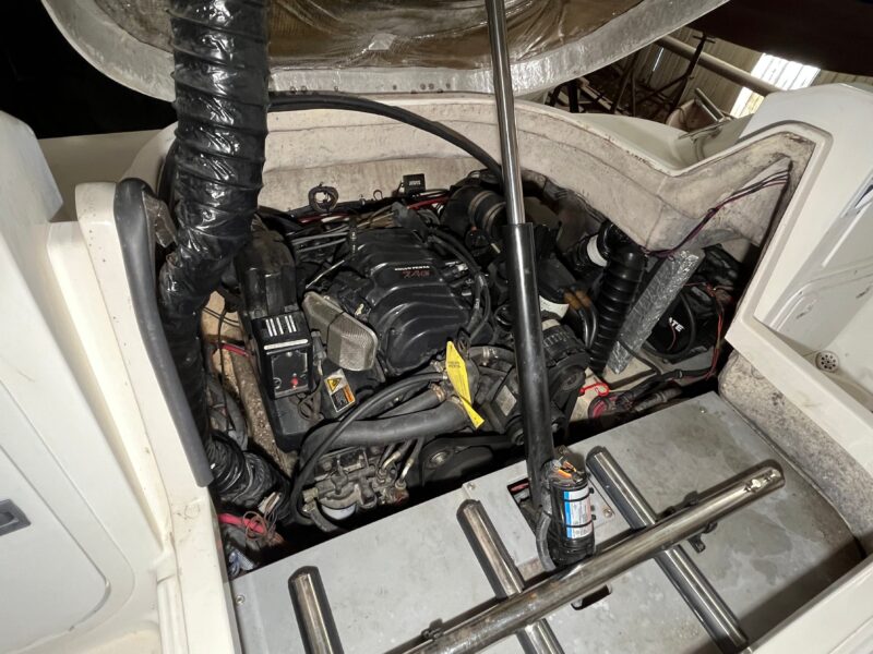 2001 Wellcraft 270 Coastal I/O