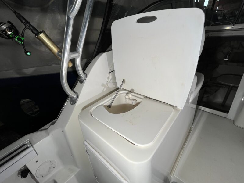 2001 Wellcraft 270 Coastal I/O