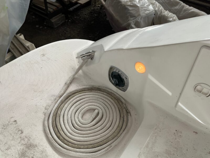 2001 Wellcraft 270 Coastal I/O