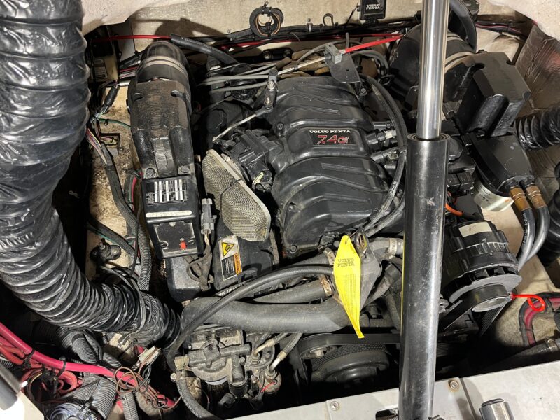 2001 Wellcraft 270 Coastal I/O
