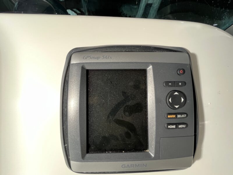 2001 Wellcraft 270 Coastal I/O